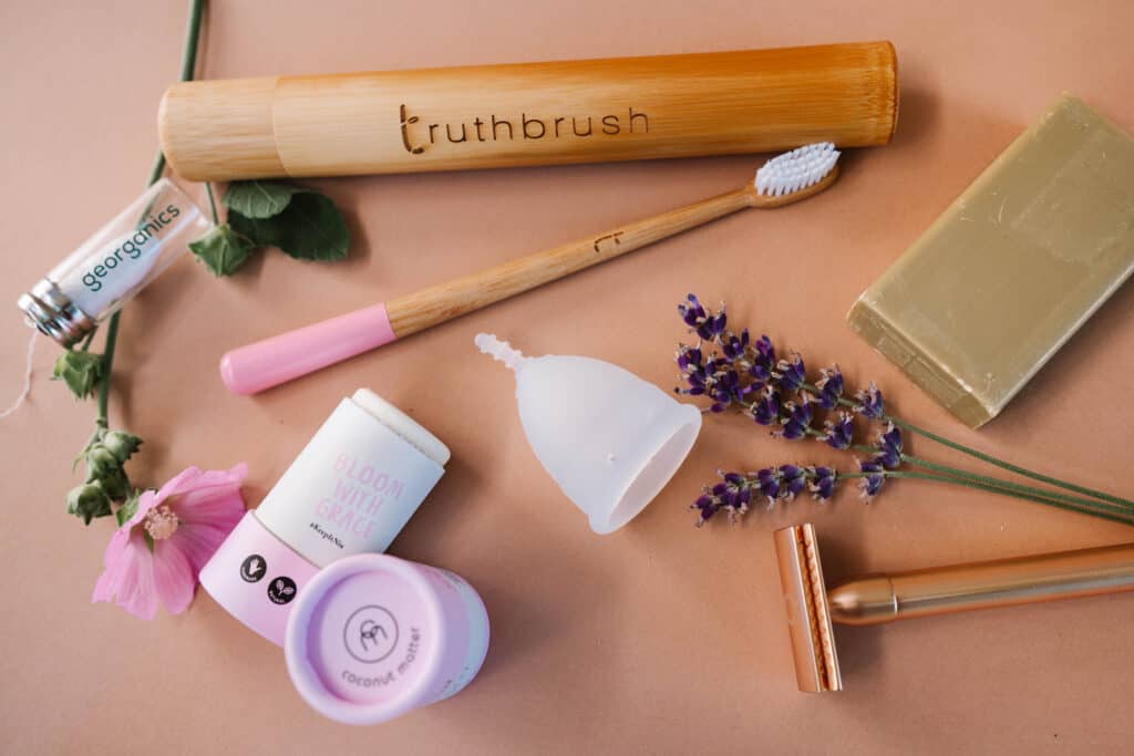 plastic-free beauty products