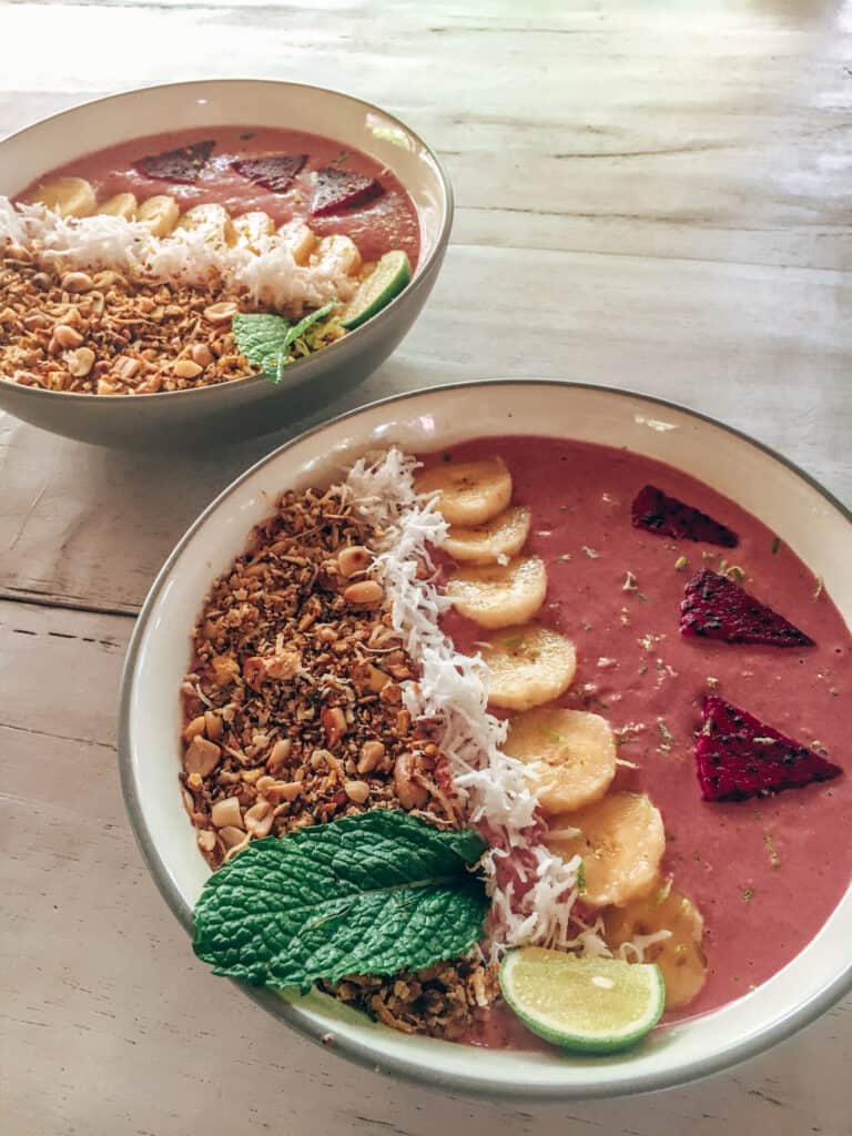 Breakfast Smoothie Bowl at Batu Bambu Lombok