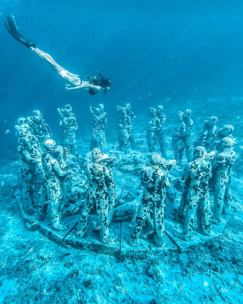 Underwater Statues Gili Air