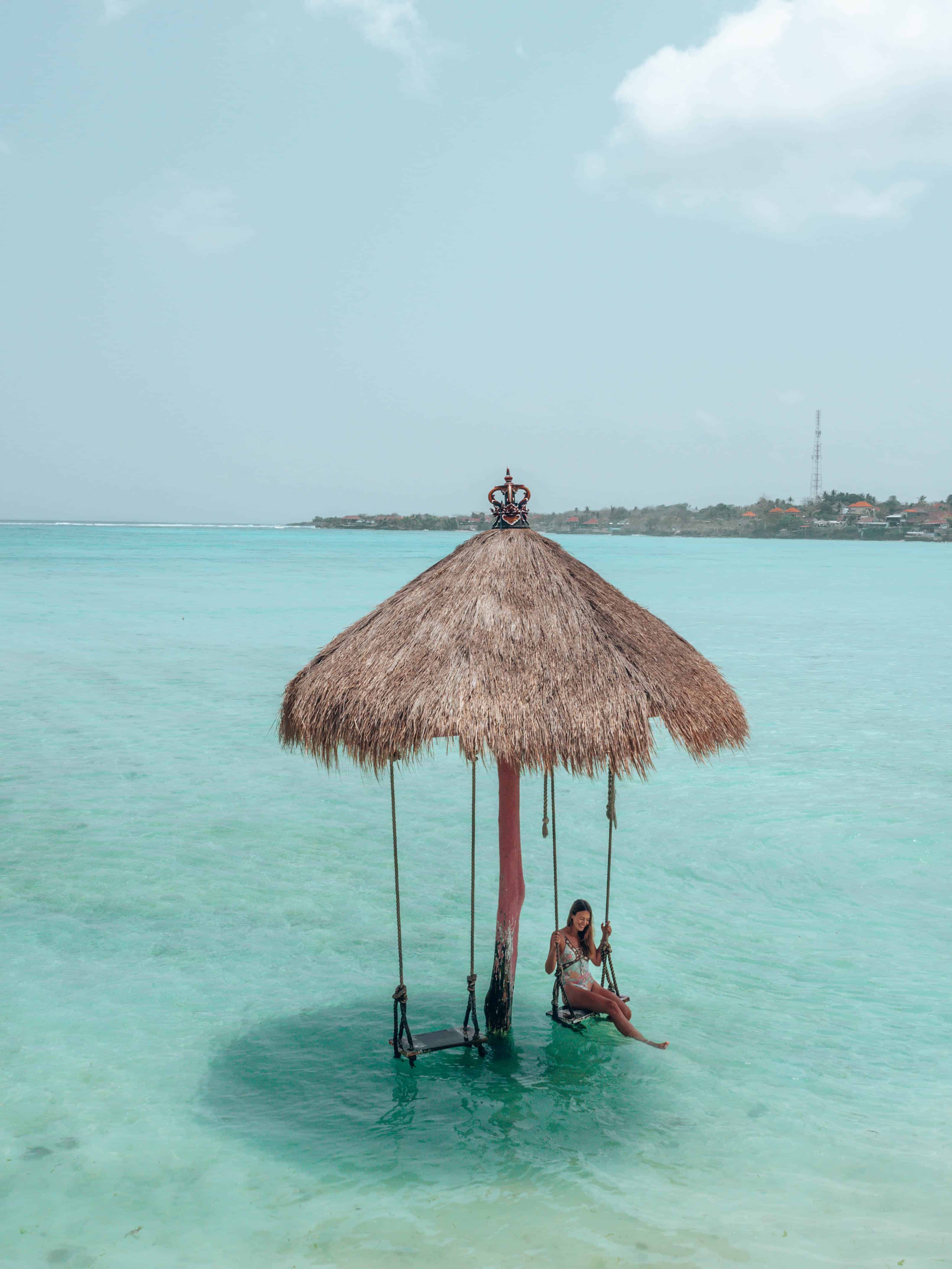 Swing The Sand Beach Bar Nusa Ceningan