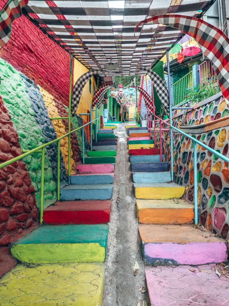 Rainbow Village Malang