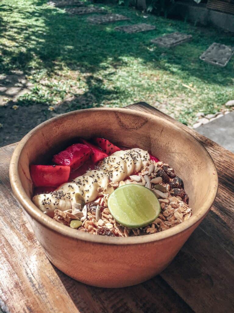 Smoothie Bowl Sade Yogyakarta