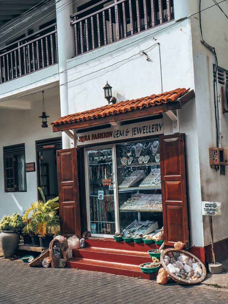 Galle Fort small jewellery shop