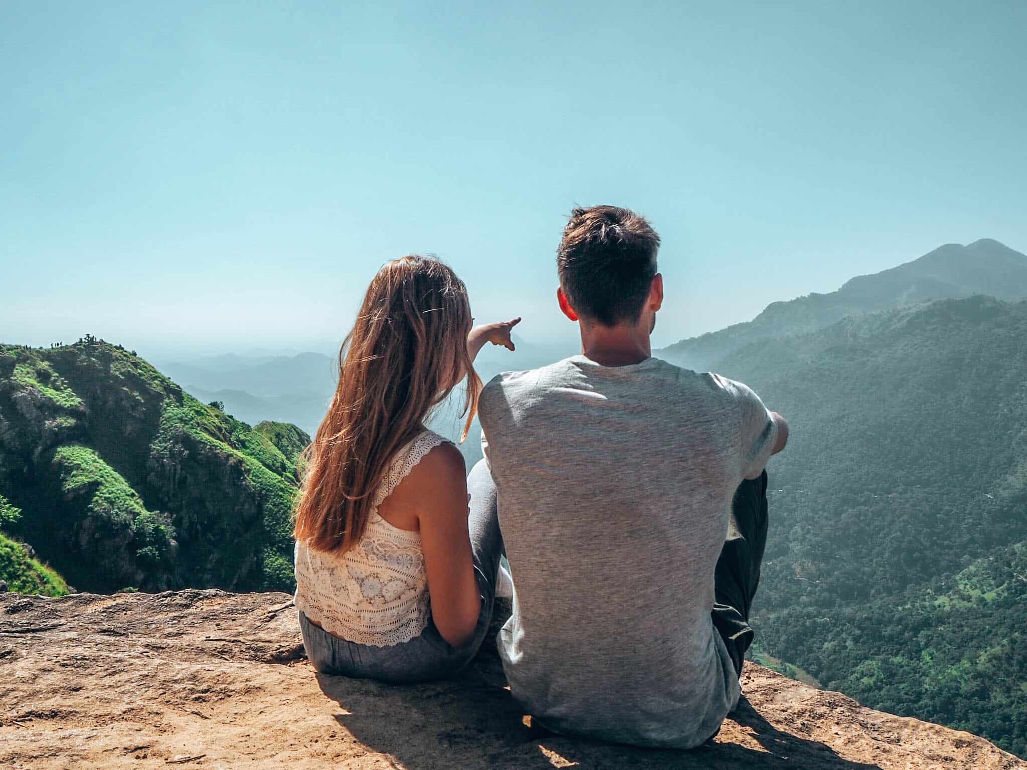 Couple enjoying view from Little Adams Peak in Ella