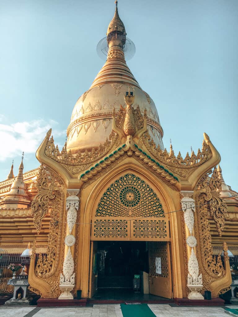 Maha Wizaya Pagoda