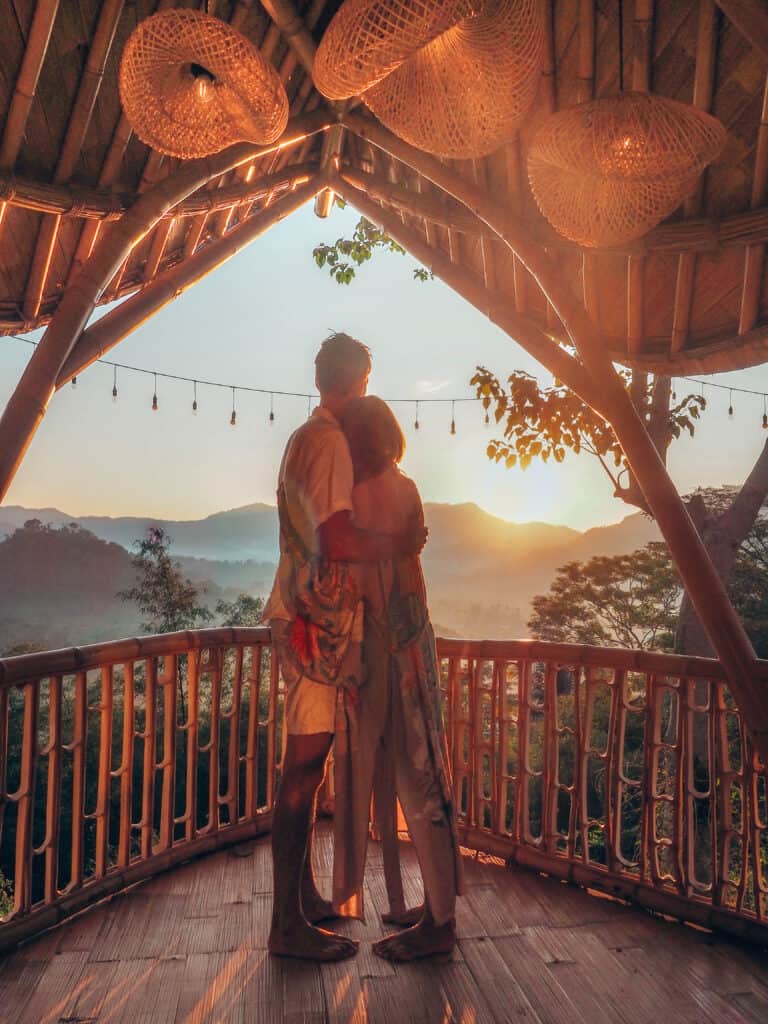 Bali Bird Hills Bamboo House Couple Sunrise