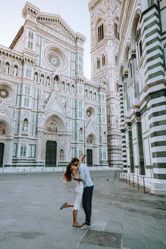 Italy Florence Cathedral Couple