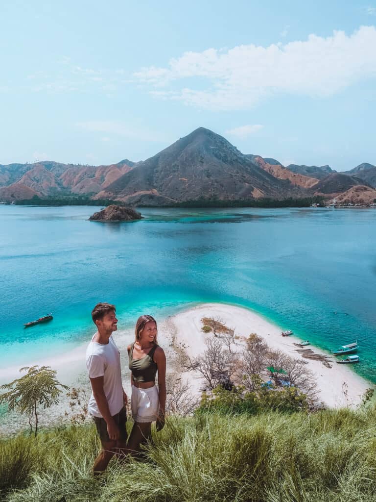 Komodo Kelor Island Viewpoint Couple