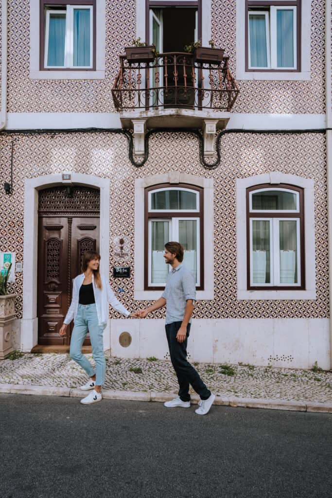 Lisbon Casa Amora Couple Street