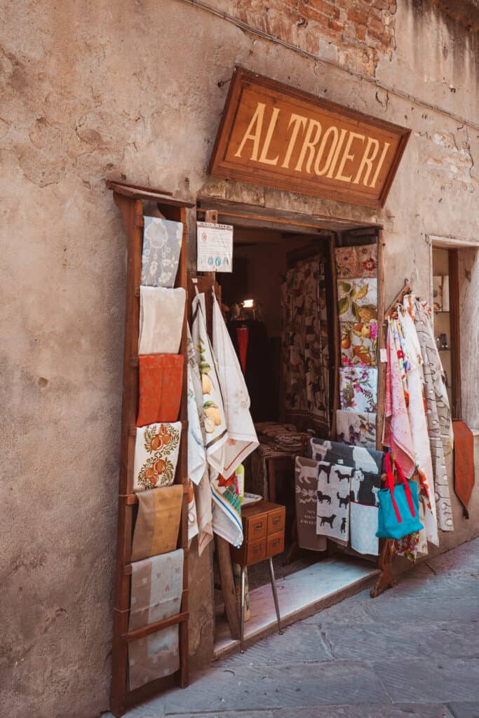 Tuscany Pienza Shopfront