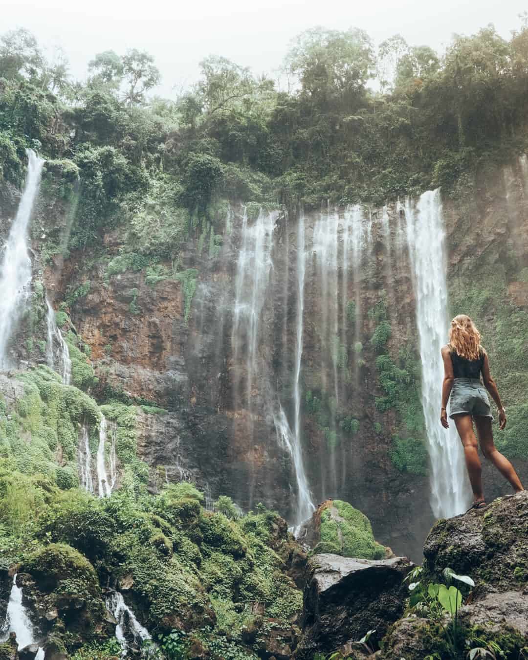 Java Tumpak Sewu Waterfall Woman