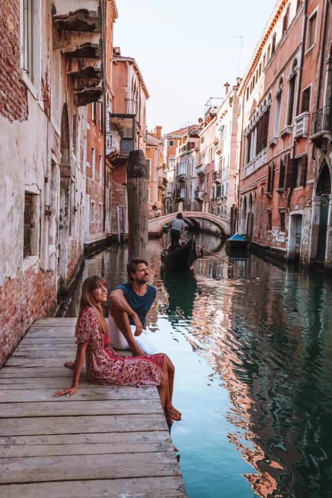 Italy Venice Canal Pier Couple